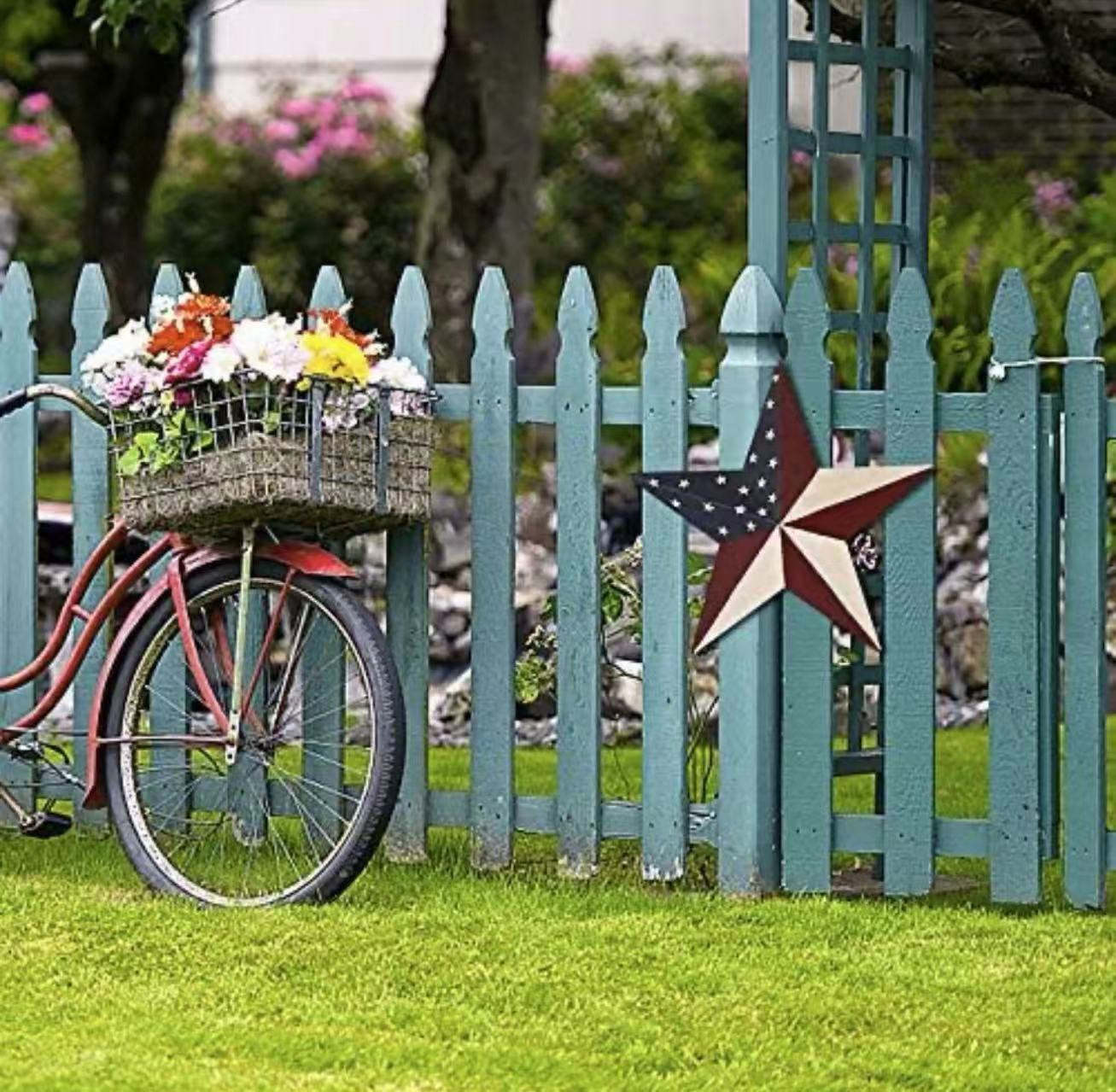 Country Style Patriotic Metal Stars –2PCSHanging Wall Decor for Independence Day