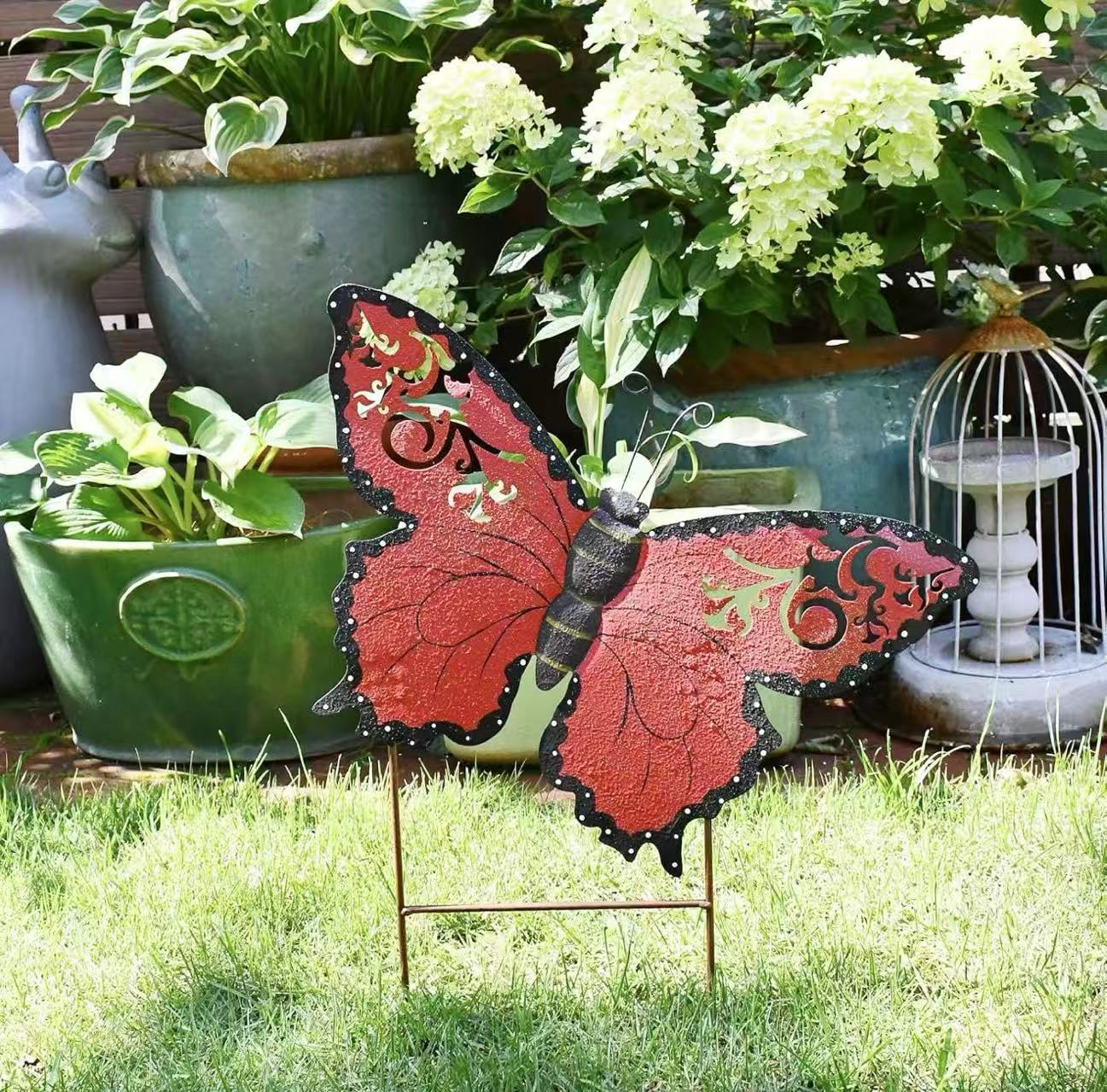 Butterfly Garden Stake Outdoor Garden Decoration for Patio Porch Lawn Pathway Backyard (Red)