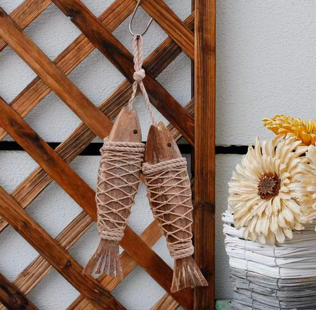 Rustic Nautical Wooden Fish Decor – Hanging Fish Sculpture for Beach-Inspired Walls