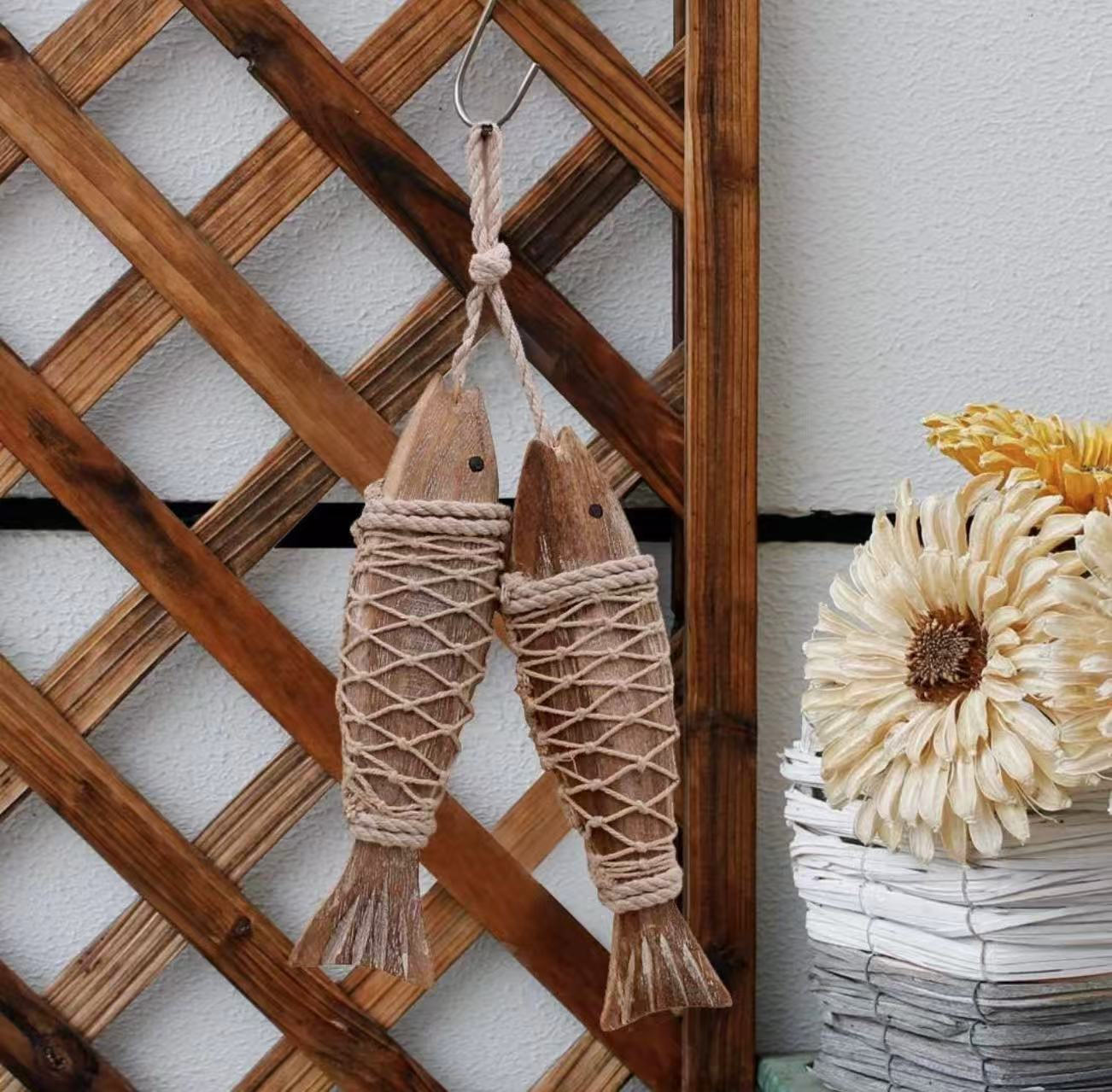Rustic Nautical Wooden Fish Decor – Hanging Fish Sculpture for Beach-Inspired Walls