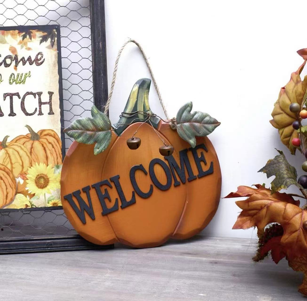 Wood Pumpkin Welcome Sign – Rustic Fall Door Decor for Autumn, Thanksgiving, and Halloween. Perfect for Indoor/Outdoor Use (9.75" x 9.5").