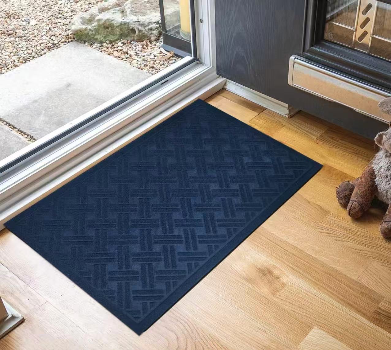Indoor/Outdoor Doormat – Non-Slip Rubber Backing, Dirt & Mud Trapper for High Traffic Areas (Patio, Porch, Garage).