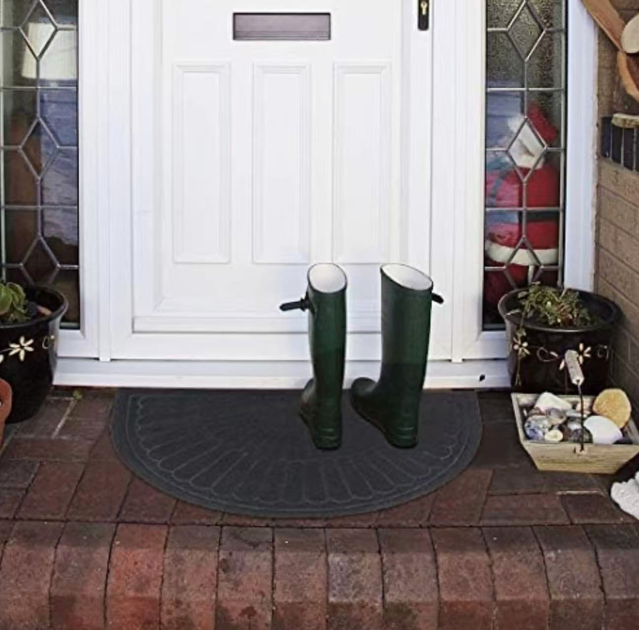Rubber Doormat Half Round, Non-Slip, Absorbent,18" x 30"