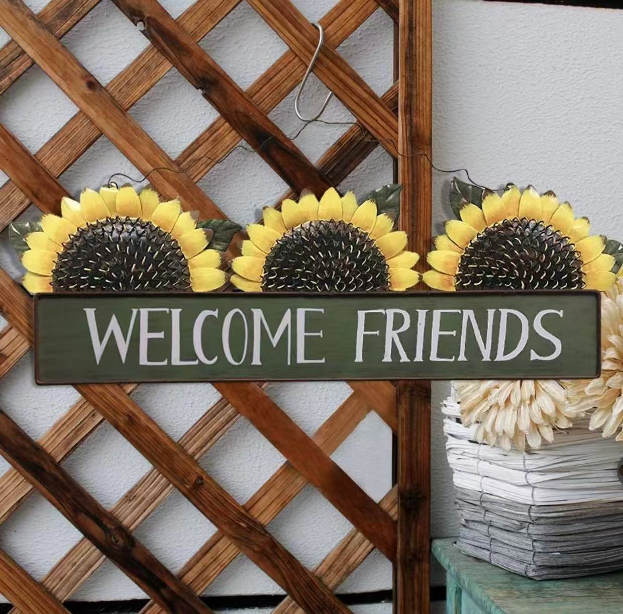 Sunflower Welcome Sign: Garden-themed metal door sign, perfect for front door or wall decor. Durable & Charming: Adds a bright, welcoming touch to your home and garden.