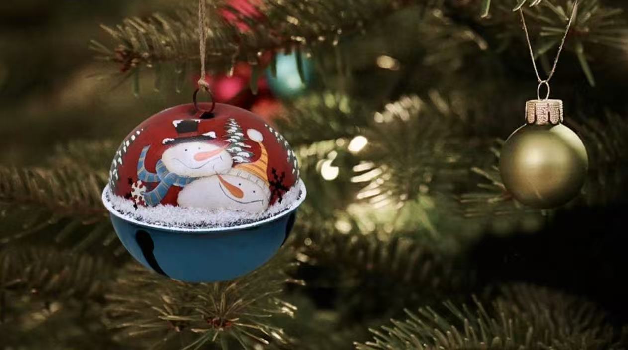Christmas Jingle Bell Hanging Ornament – 6"x6" Rustic Snowman Tree & Door Decor