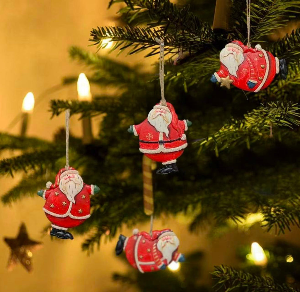 Christmas Santa Hanging Ornament Resin Santa Decor Set of 4,4X3Inch Wall Door Hanging Decoration Party Decor Xmas Gifts